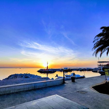 Sea&Sun Tučepi Apartment Bagian luar foto