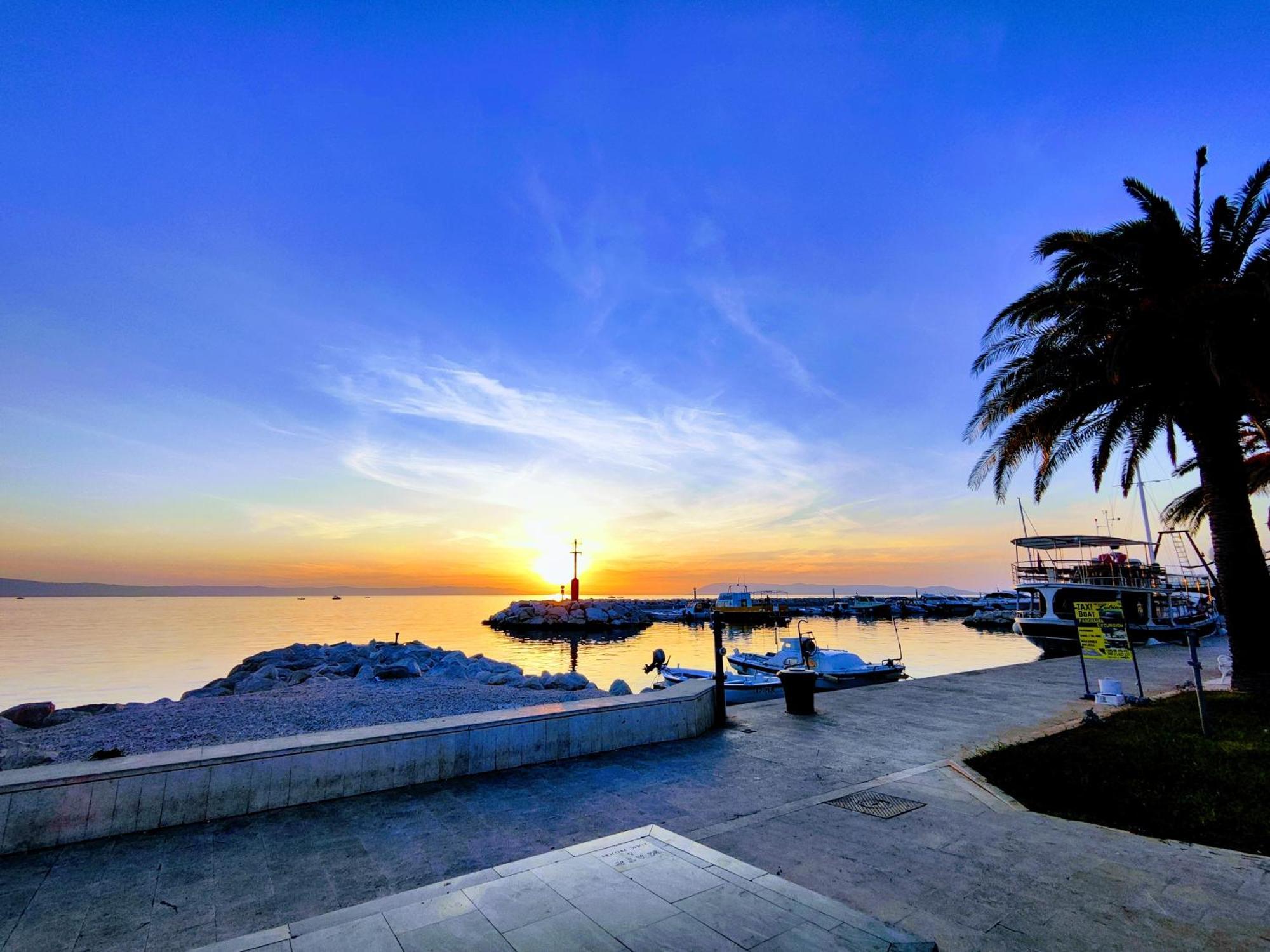 Sea&Sun Tučepi Apartment Bagian luar foto